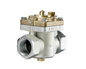 Danfoss ventilhus til vandreguleringsventil WVS/WVTS 65, 2 1/2" med svejseflange og synlige gevind på hvid baggrund.
