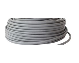 Grå krympeslange 9/3 med en diameter på 9mm indvendigt og 3mm i gods, rullet op på en hvid baggrund.