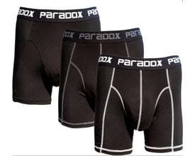 Tre sorte PDX Clothing bambus boxershorts til mænd i størrelse M, vist med hvide kontrastsømme og mærkebånd.
