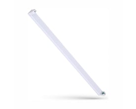 Hvidt SpectrumLED T8-grundarmatur til ét 60 cm LED-rør, vist skråt med tilslutninger i enderne.