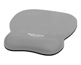 Grå ergonomisk musemåtte fra DeLock med integreret håndledsstøtte, set skråt ovenfra; måler 245 x 206 mm.