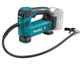 Makita luftpumpe med 18V batteri isat, vist fra siden med fokus på ergonomisk greb og mærkning.