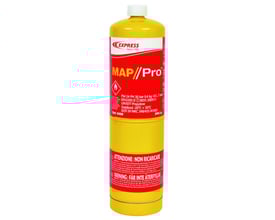 Detaljeret billede af Express MAP/PRO 2400 gasdåse, der viser produktinformation, specifikationer og advarselstekster på etiketten.