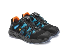 Airtox SL55 sikkerhedssko i sort og blå med Uturn-lukning, str. 39, vist i par med en let vinkel fra fronten.