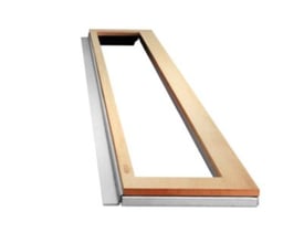 Unidrain Highline Colour ramme i kobberfinish med 12 mm tykkelse og 1000 mm længde, vist fra siden på hvid baggrund.
