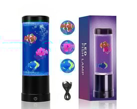 Komplet produktvisning af RGB fiskelampen, inklusive tre individuelle fiskeillustrationer, USB-kabel og produktets emballage.