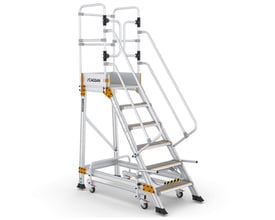 Mobil platform ESPERON med 5+1 trin, aluminium med orange detaljer, på hvid baggrund.