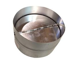 Kontraspjæld med en diameter på 150mm, fremstillet af metal, med en justerbar klap til emhætter.