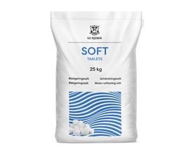 Hvid sæk med salttabletter KFK, 25 kg, fra GC Rieber; emballagen har blå grafik og viser tabletter.
