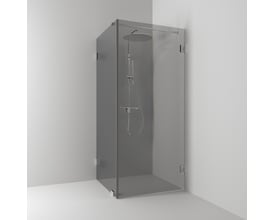 Svedbergs fast, lige brusehjørne med røgfarvede glas og krombeslag, set skråt med bruser synlig bag glasset.