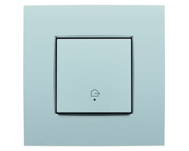 Niko "Forlad hjem" tryk i sølv med LED og komfortsensorer, vist frontalt med "forlad hjem" symbol.