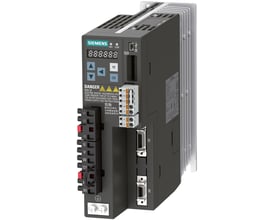 Siemens SINAMICS V90 frekvensomformer med Profinet, 0.4kW og 3-faset 400V input, vist fra siden med tydelige tilslutningsporte og køleprofil.
