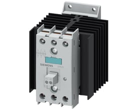 Siemens 3RF2 solid-state kontaktor med 3-faset 20A kapacitet og 48-600V spænding, vist med køleplade og terminaler.