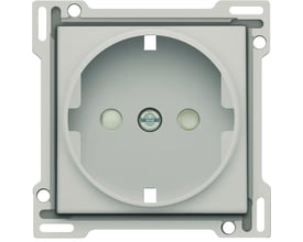 Niko-afdækning til Schuko-stikkontakt i light grey med rund åbning og synlige sidejordskontakter.