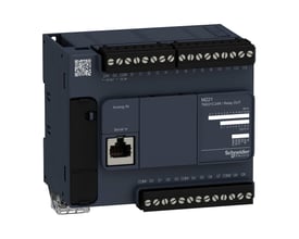 Schneider Electric Modicon M221 TM221C24R/Relay PLC med 14 digitale indgange, 2 analoge indgange og 10 relæudgange, med 230V forsyning.