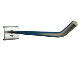 Maskinfabrikken Universal værktøjskrog, 250mm lang med 35 graders vinkel og 8mm krogdiameter, monteret på en hulpladeholder.