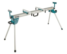 Makita DEAWST07 universalbord til kap-/geringssave, med sammenklappelige ben, transporthjul og bærehåndtag.