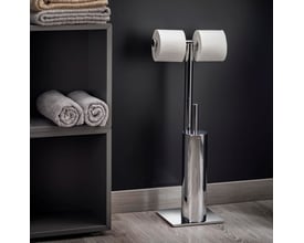 Cosmic toiletbørste og papirholder i krom, vist i et moderne badeværelsesmiljø med rullede håndklæder på hylder.