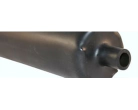 Nærbillede af sort krympeslange 22/6, 1,2 meter lang, med en indvendig limbelægning for ekstra beskyttelse.