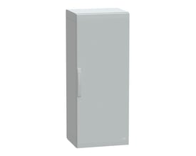Lukket Schneider Electric polyester gulvskab, 1250x500x420 mm, IP65, vist fra siden med lukket dør og håndtag.