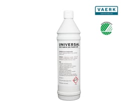 Hvid plastflaske med universalrengøring mærket 'UNIVERSAL MED FARVE OG PARFUME', Svanemærket logo og Vaerks logo på hvid baggrund.
