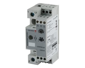 Carlo Gavazzi 1-polet analog-styret solid-state relæ i gråt hus med tilslutninger, drejeknapper og mærkning.