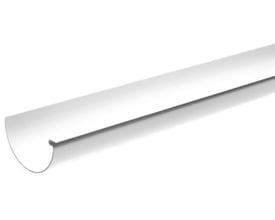 Plastmo hvid tagrende på 4 meter i blyfri PVC, der ses fra siden med fokus på den indvendige bue.