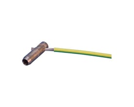 Jordstangsspænde med prefab pigtail, 5/8 tommer, i metal med grøn-gul kabel til jordsamling.