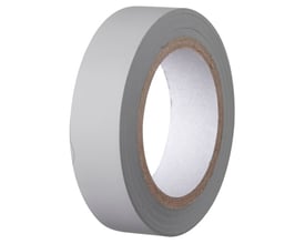 Gråt PVC-isolerbånd fra Stokvis på 15 mm × 10 meter, vist som en rulle med tapefladen synlig.