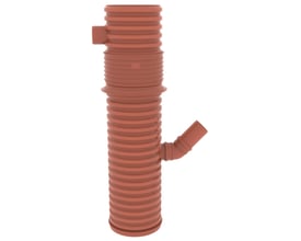 Uponor tagnedløbsbrønd på 315 x 110 mm med vandlås og drejelig top, vist med ribbet rødbrun brønd og skråt sideudløb.