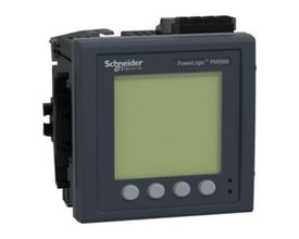 Schneider Electric PowerLogic PM5570 energimåler med baggrundsbelyst LCD-skærm og fire kontrolknapper, monteret i gråt kabinet.