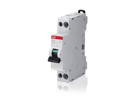 ABB automatsikring C6A, 1P+N, 6KA, 1 modul bred, med grønt ON/OFF håndtag og tydelig mærkning.