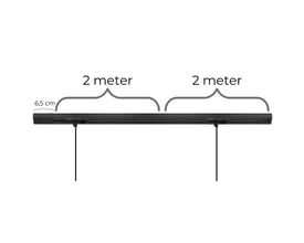 Nordtronic Square lampeskinne på 4 meter med målene 6,5 cm bredde og to 2-meters sektioner, vist med to tilslutningsledninger.
