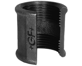 Georg Fischer sort randmuffe 2" x 2" af blødstøbt støbejern med indvendigt gevind, vist i snit for at illustrere gevind og indvendig struktur.