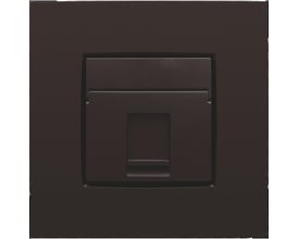 Niko afdækning til dataudtag i mørkebrun farve, med låge og tekstfelt til 1x RJ45 port.