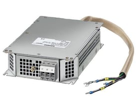 Siemens Micromaster 4 netdrossel, model 6SE6400-3CC00-6AD3, viser et gråt metalhus med ventilationshuller og tilslutningsklemmer.