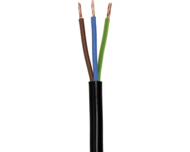 Nærbillede af JMV Cables 3G1,5 mm² downlightkabel, der viser de tre indre ledere og den sorte, ydre kappe.