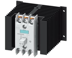 Siemens 3RF2 solid-state kontaktor i 3-faset design, 50A, 48-600V, med integreret køleplade og terminaler til ringkabelsko.