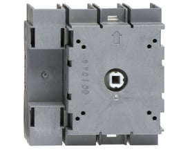 ABB 4-polet lastafbryder 100A vist bagfra, med firkantet spindehul og IP20 mærkning.
