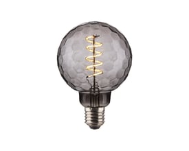 Halo Design COLORS Geo Smoke LED lyskilde med røgfarvet glas og en diameter på 95mm, hvid baggrund.