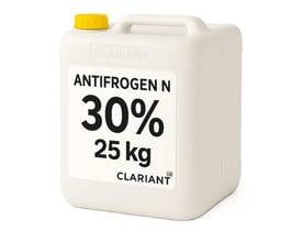 Clariant Antifrogen N glykol 30 % i en hvid 25 kg dunk med gult låg, set skråt forfra.