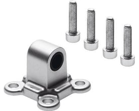 Festo drejeflange SUA-12/16 med fire unbrakoskruer, fremstillet af sølvfarvet metal med en sort indsats.