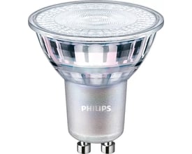Philips MASTER Value LED-spot med GU10-fatning og klar, facetteret front, set forfra.