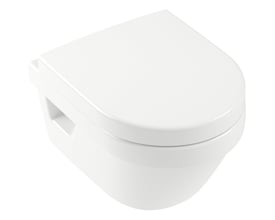 Hvidt, kompakt væghængt toilet fra Villeroy & Boch Arch med toiletsæde og lukket låg.