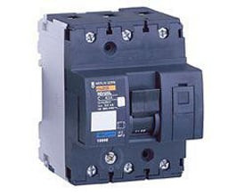Schneider Electric NG125L maksimalafbryder, 3-polet, 25A, med synlig vippekontakt og tydelig mærkning af modelnummer og specifikationer.