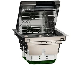 Lauritz Knudsen Gulvboks-M med 4 moduler, metal IP20, åben med synlige monteringsdetaljer og stikterminaler.