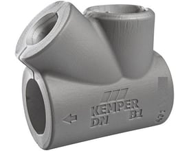 Kemper isoleringskappe DN 25 til Multi-Fix-Plus, fremstillet af grå plast med mærkning og pil for flowretning.