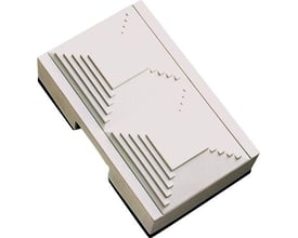Dinuy Luxor mekanisk dørklokke med to toner, hvid front og sort bund, set skråt oppefra.