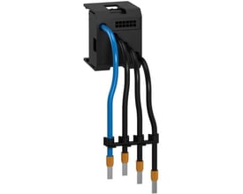 Schneider Electric 3-polet strømaftager 16A vist med et blåt og tre sorte kabler tilsluttet for hurtig montering i elektriske installationer.