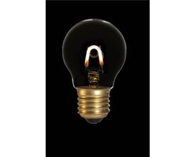 Danlamp kronepære 1 W/822 med E27-fatning, rund glaskuppel og synligt varmt lysende LED-element.